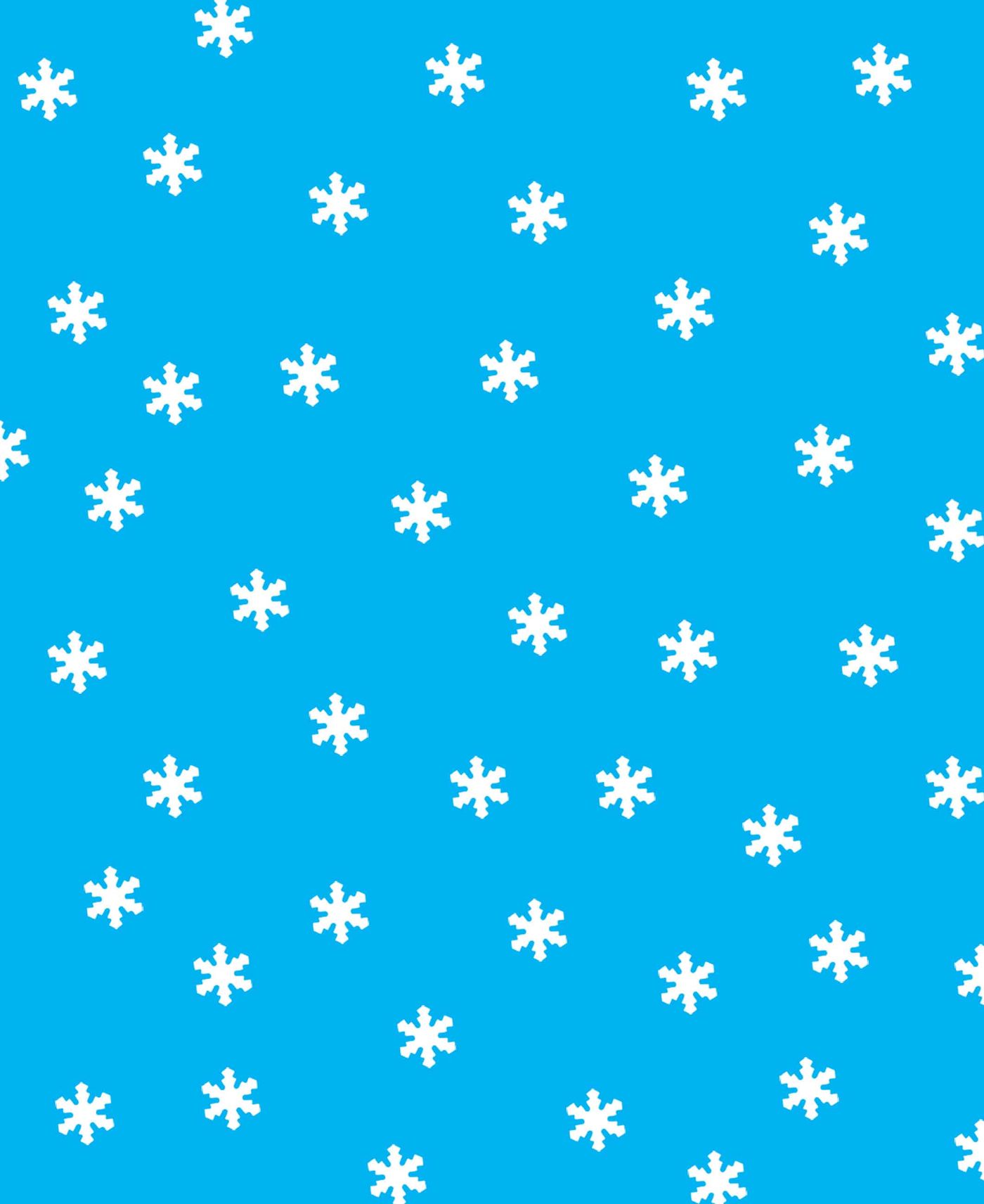 Yazdırılabilir desenli kağıt şablonu: parlak mavi zemin üzerinde beyaz kar tanesi yıldızcıklar