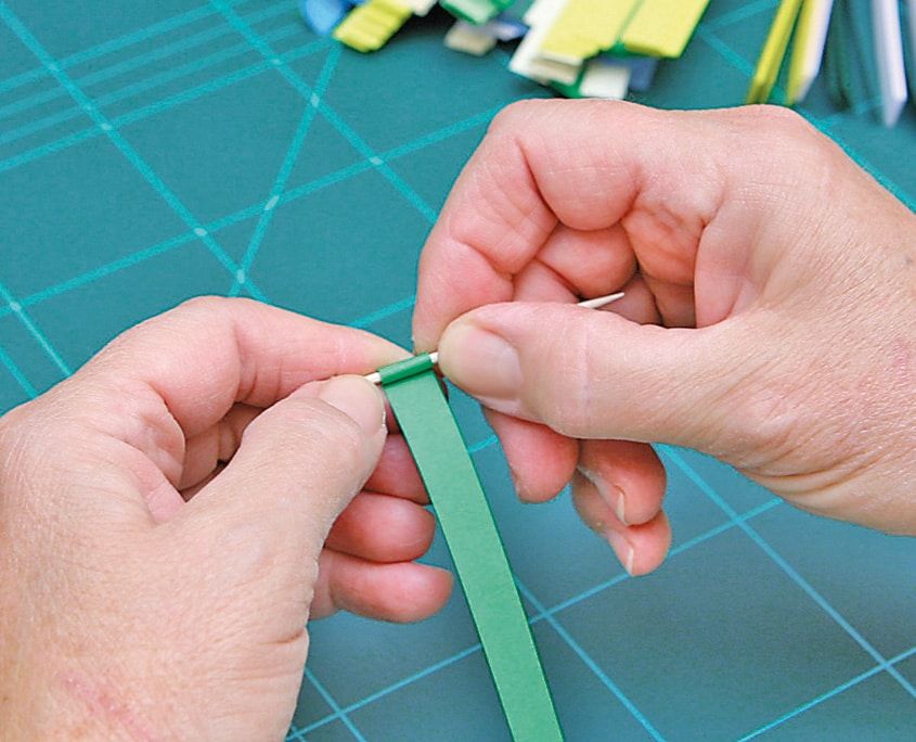 Kürdan döndürülerek yeşil şeridin sıkı bir rulo halinde sarılması